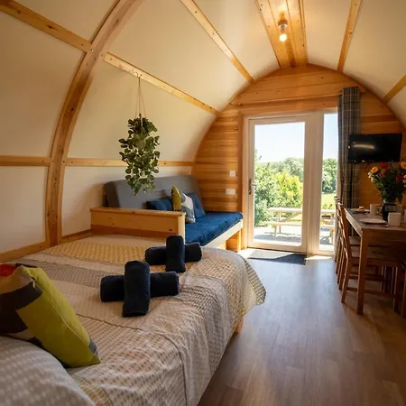 Grassington Farm By Wigwam Holidays Helston Room photo